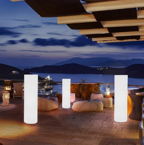 Светильник Цилиндр 25х71 питание от 220В, RGB Светильник Цилиндр 25х71 питание от 220В, RGB