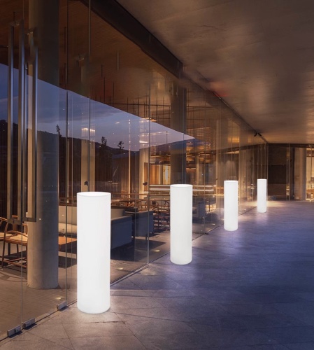 Светильник Цилиндр 25х71 питание от 220В, RGB Светильник Цилиндр 25х71 питание от 220В, RGB